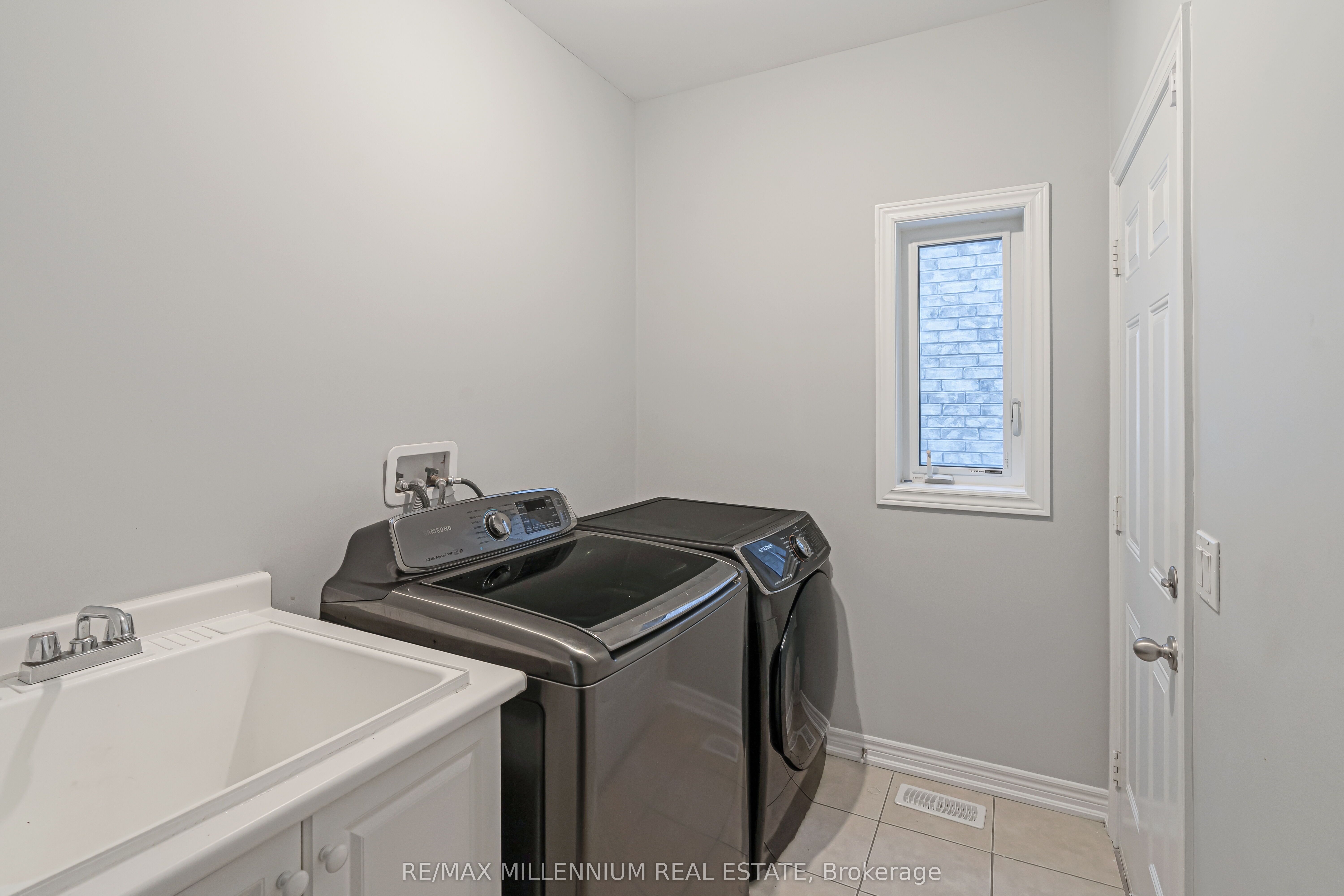302 Buick Boulevard Property Photo 16