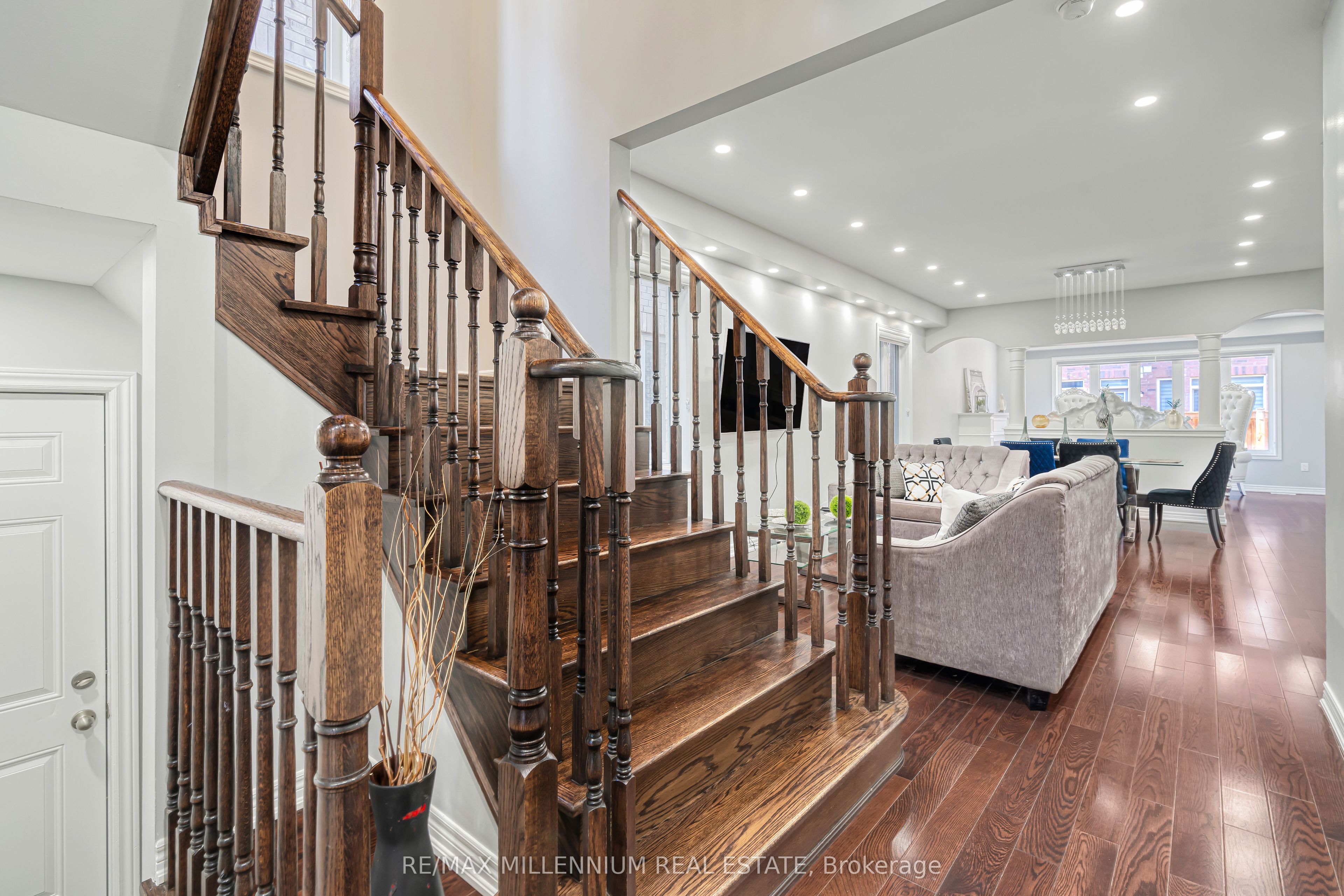 302 Buick Boulevard Property Photo 18