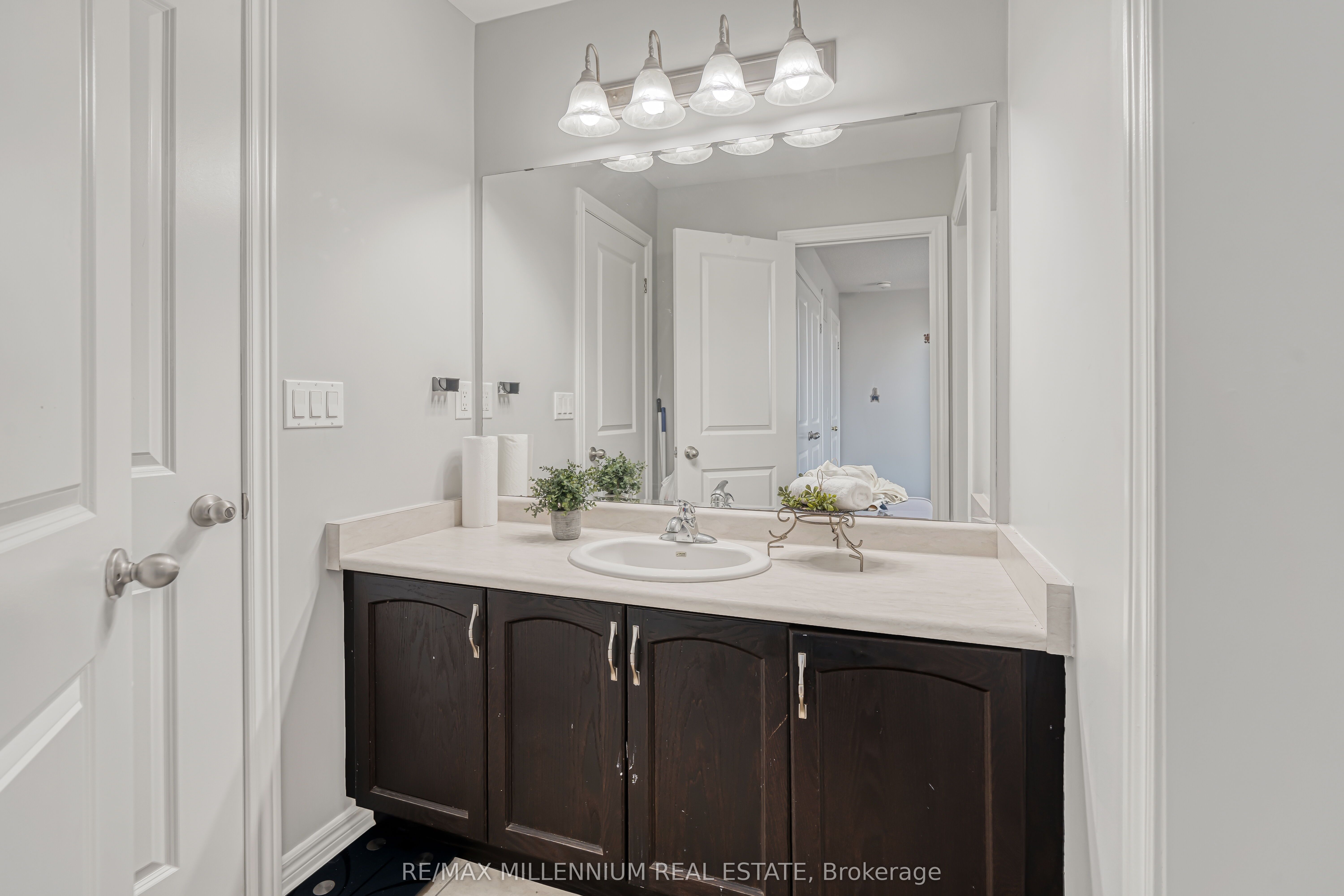 302 Buick Boulevard Property Photo 22
