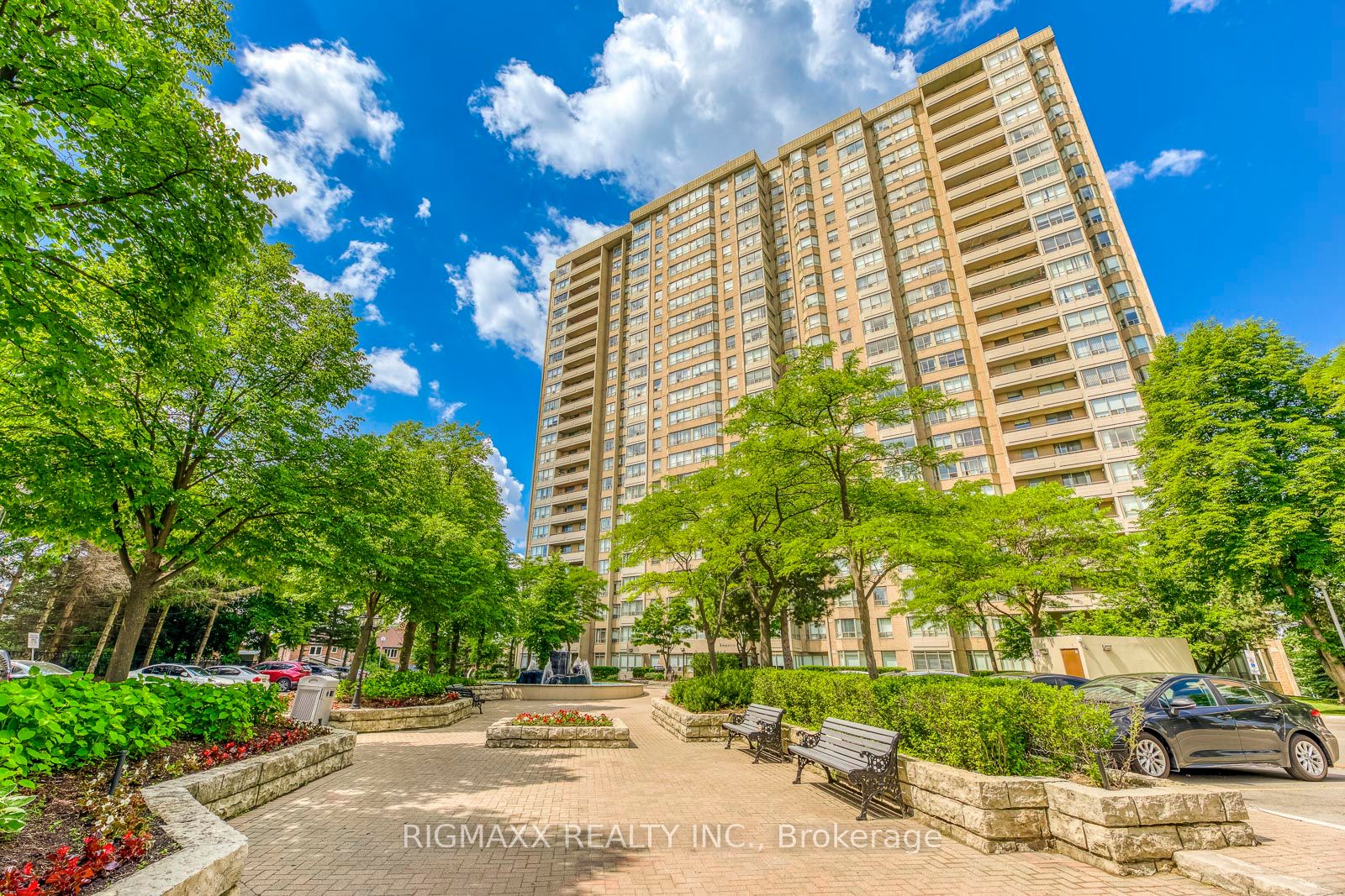 #1604 - 30 Malta Avenue Property Photo 2