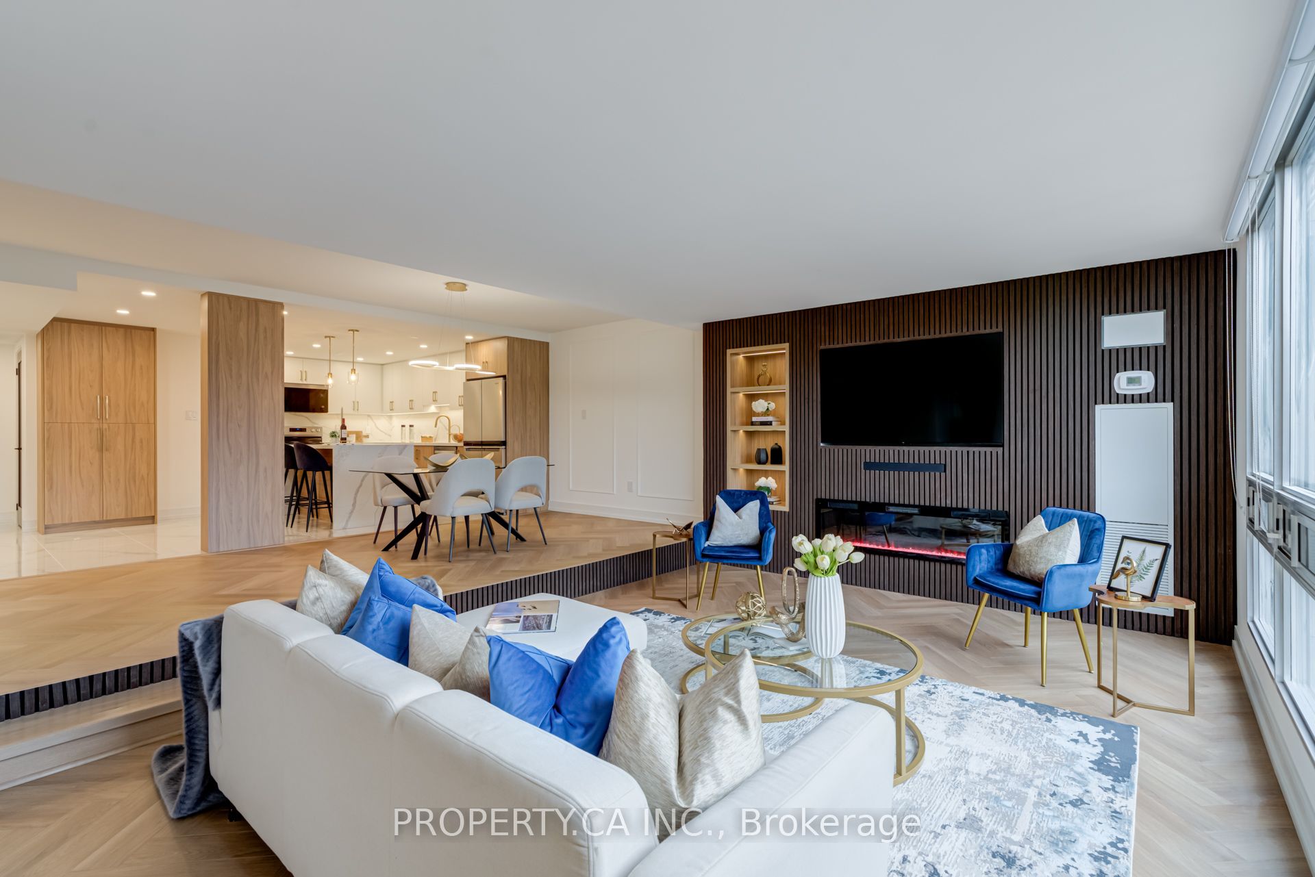 #306 - 2175 Marine Drive Property Photo 19