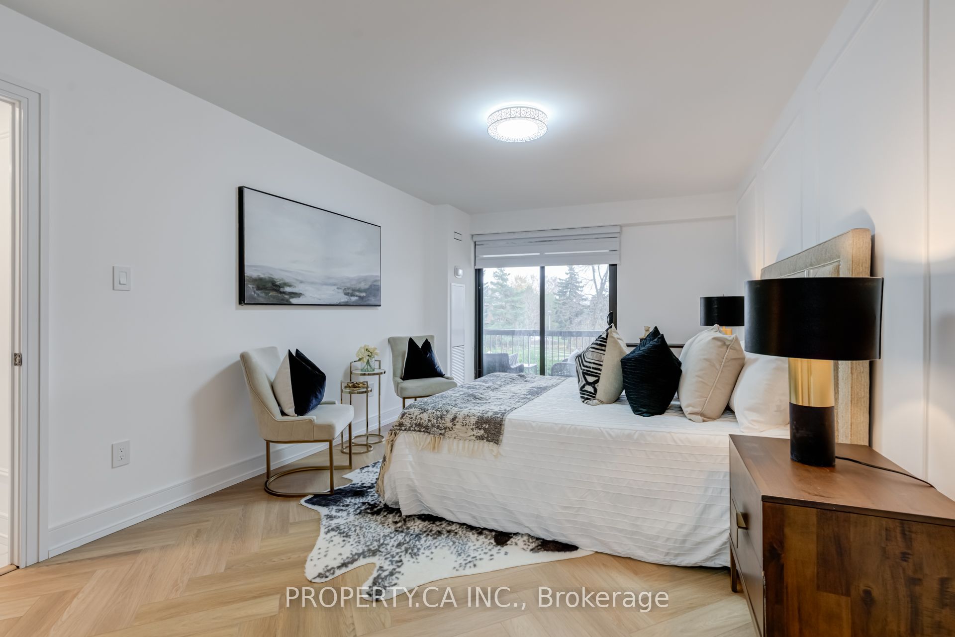 #306 - 2175 Marine Drive Property Photo 22
