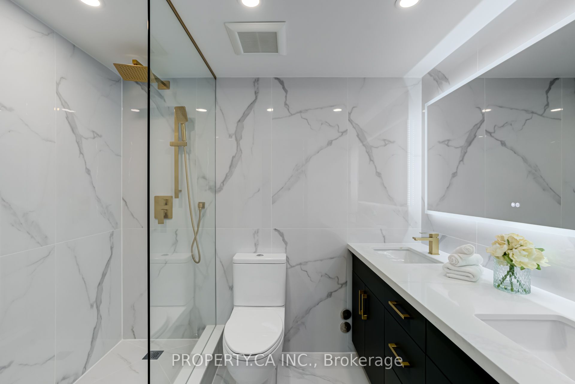 #306 - 2175 Marine Drive Property Photo 25