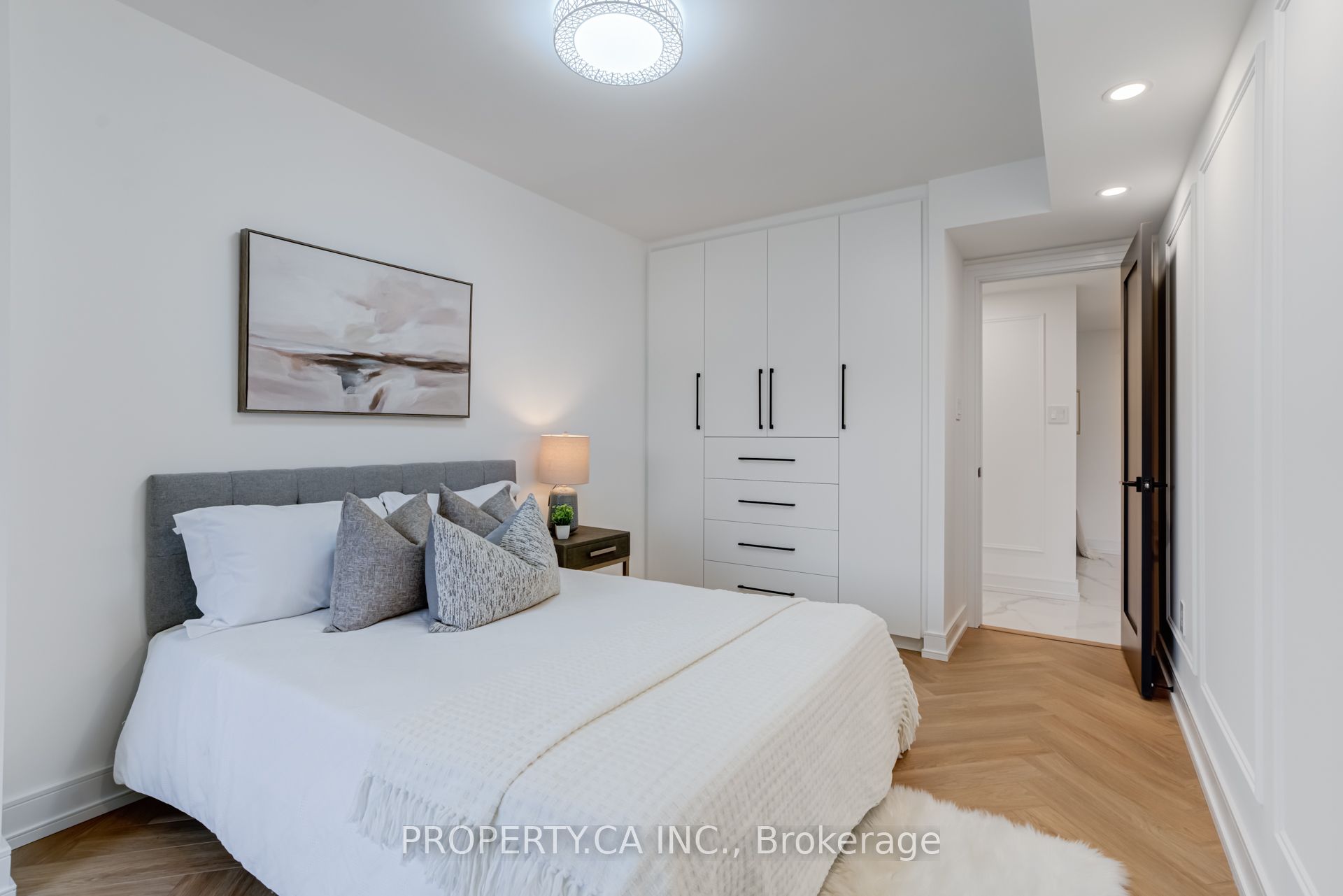 #306 - 2175 Marine Drive Property Photo 28