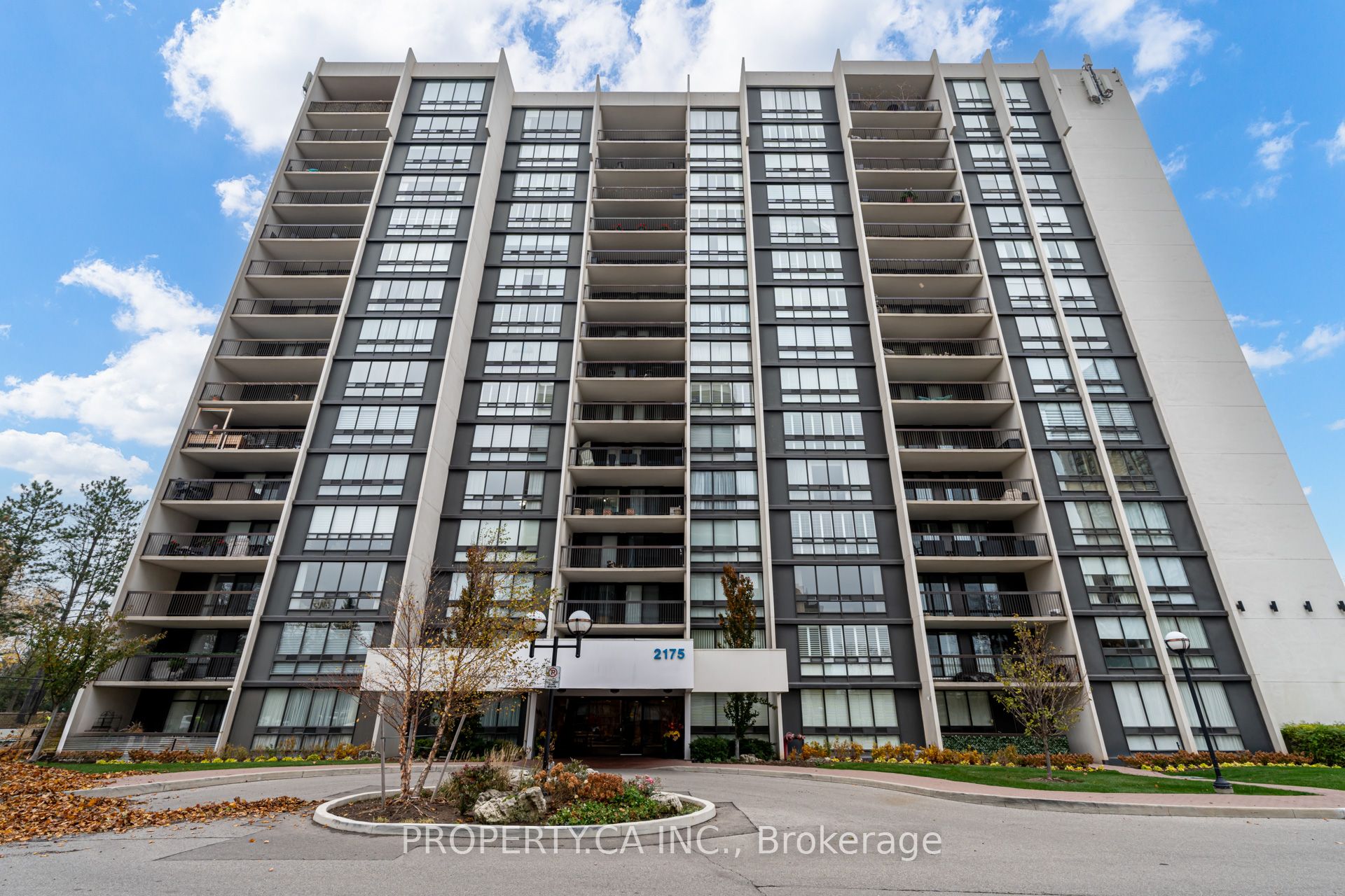 #306 - 2175 Marine Drive Property Photo 34