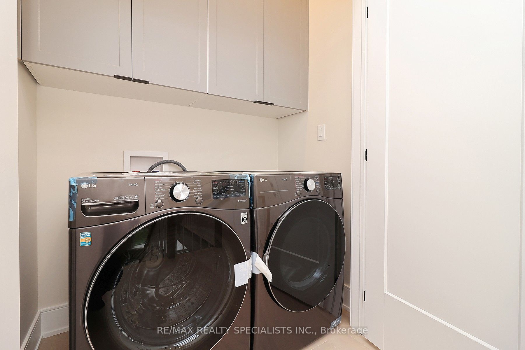 1046 Roosevelt Road Property Photo 39