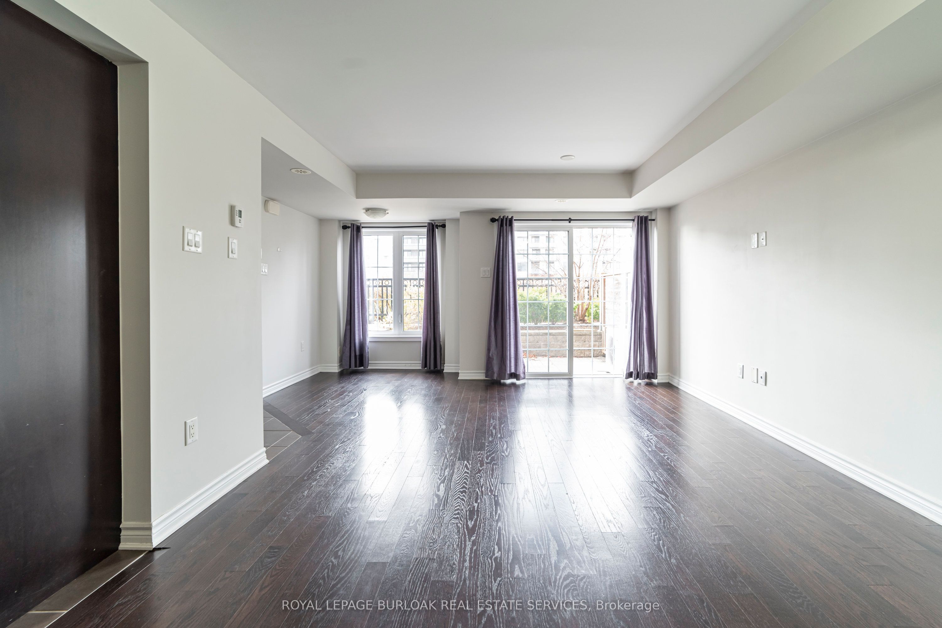 #59 - 2441 Greenwich Drive Property Photo 8