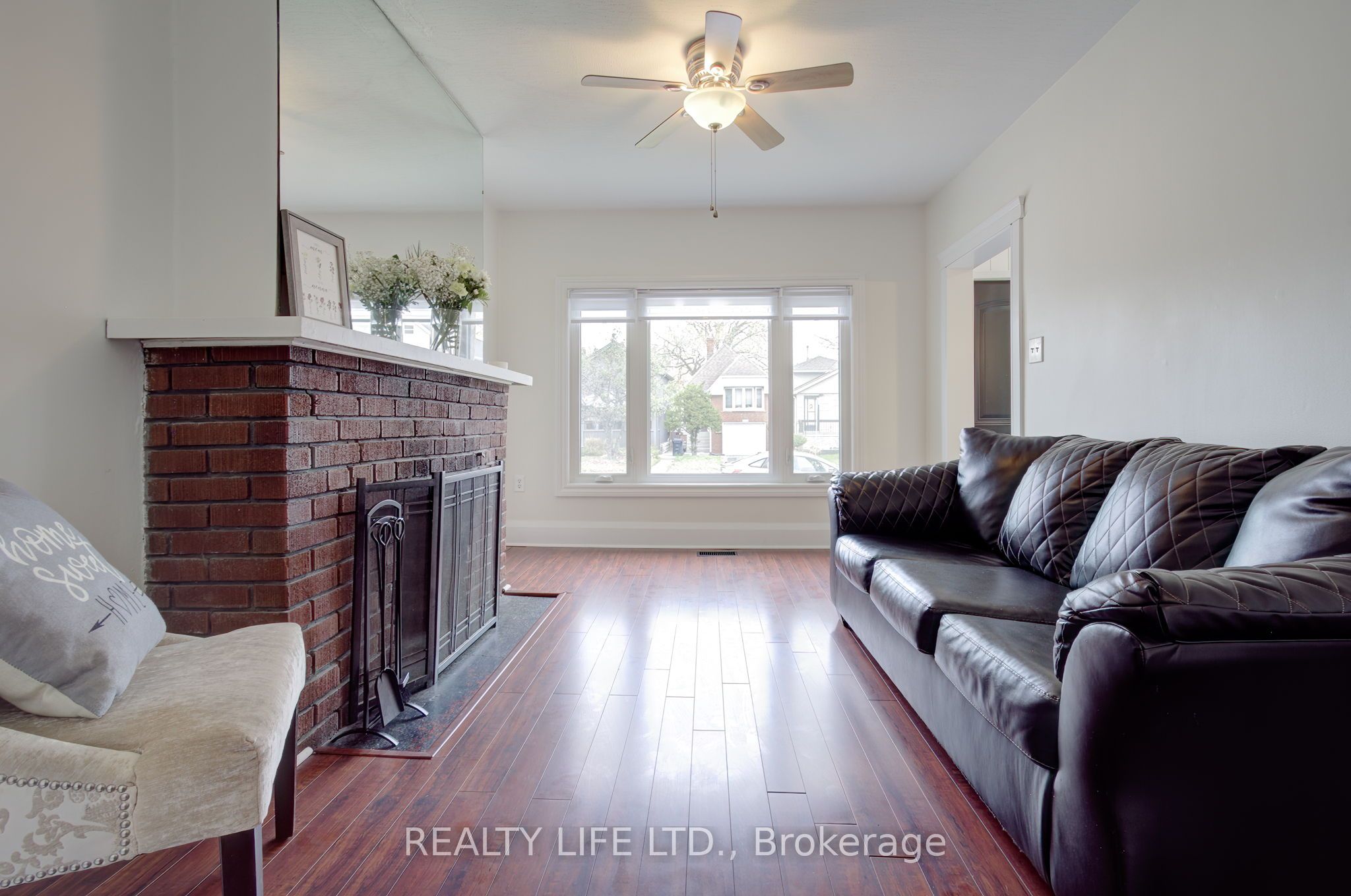 293 Melrose Street Property Photo 7