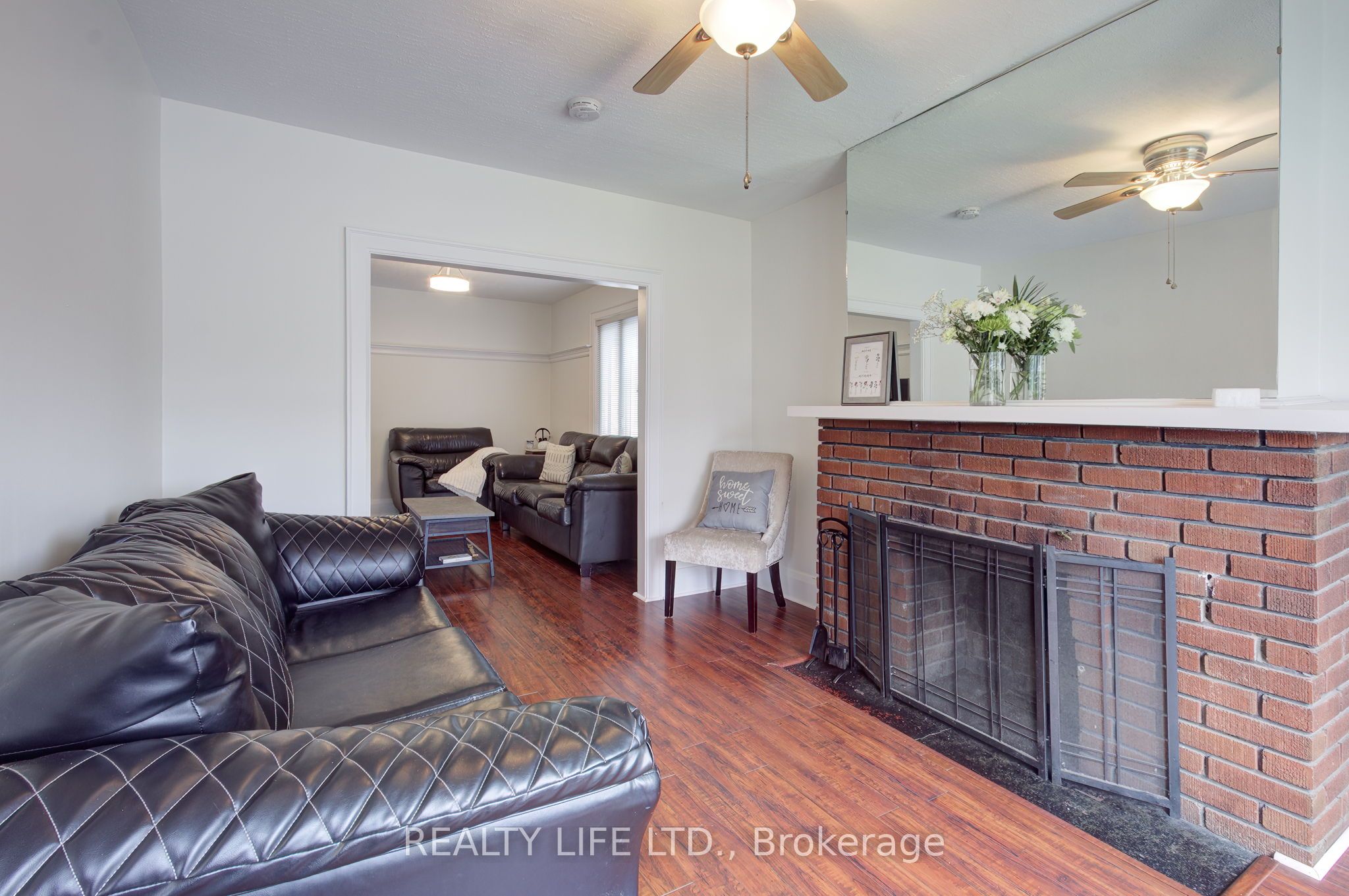 293 Melrose Street Property Photo 8