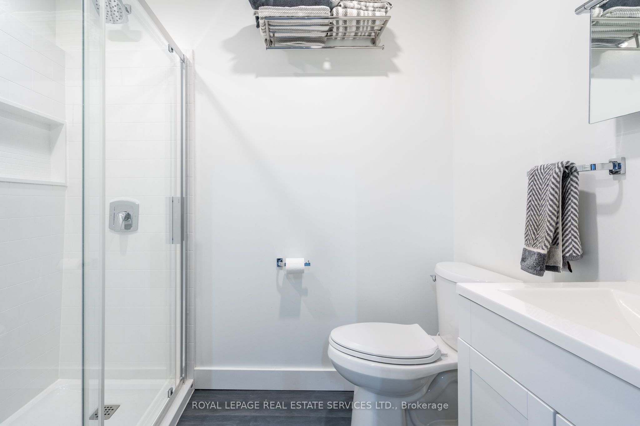 #22 - 760 Laurentian Drive Property Photo 11