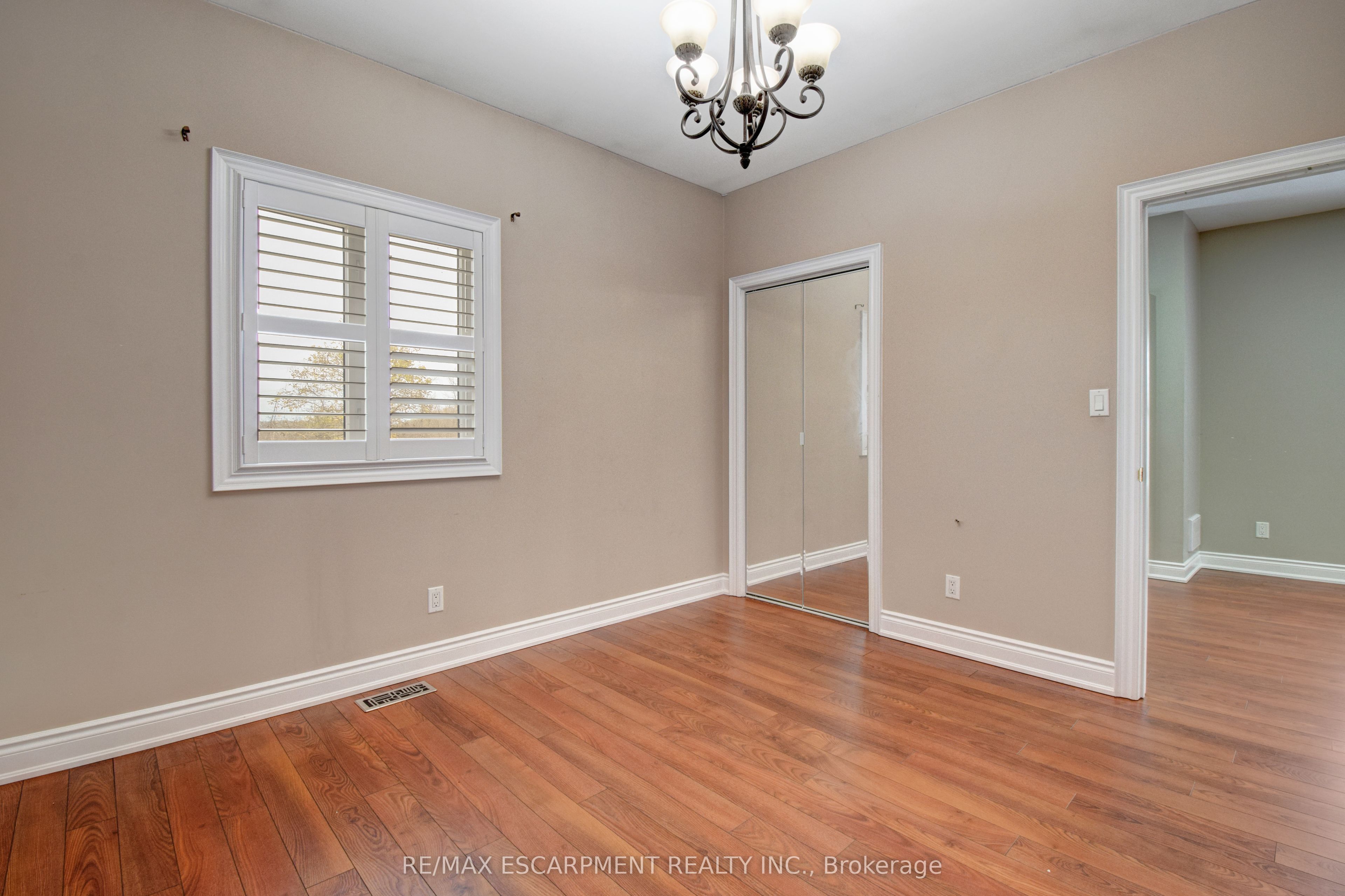 9153 Eighth Line Property Photo 27