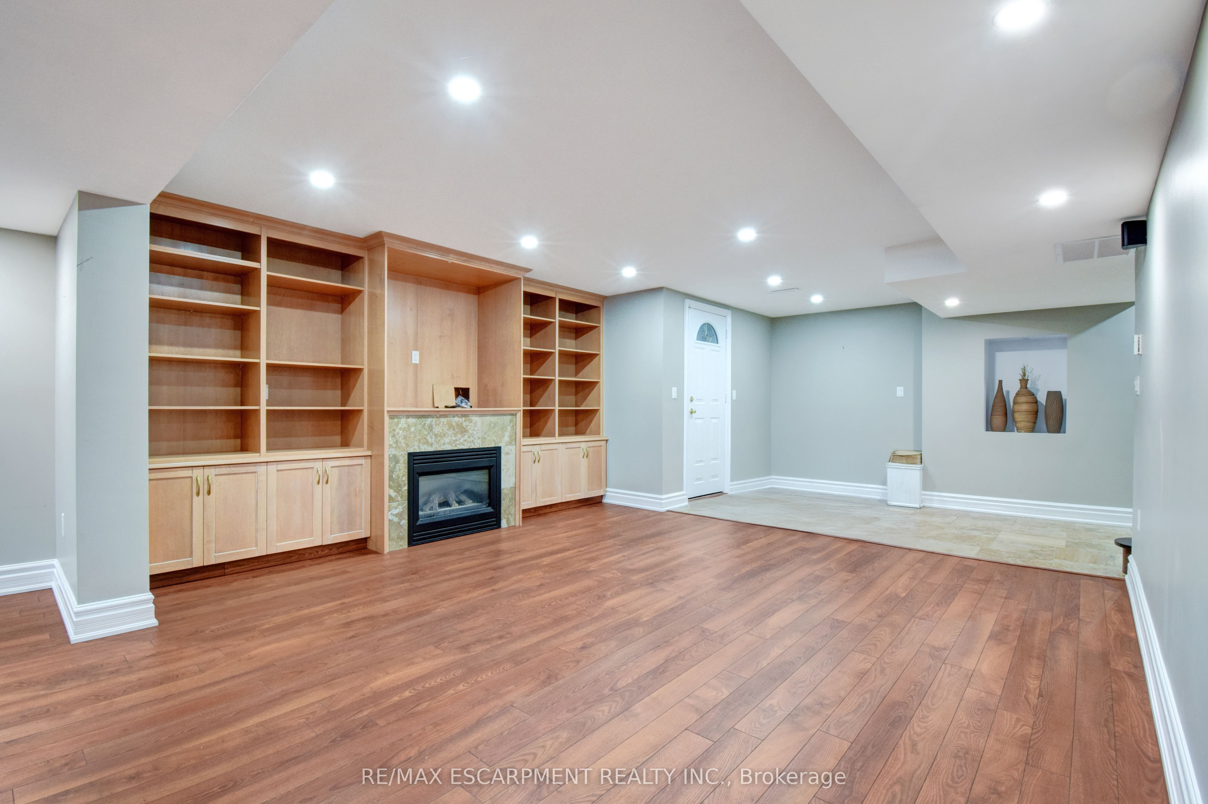 9153 Eighth Line Property Photo 31