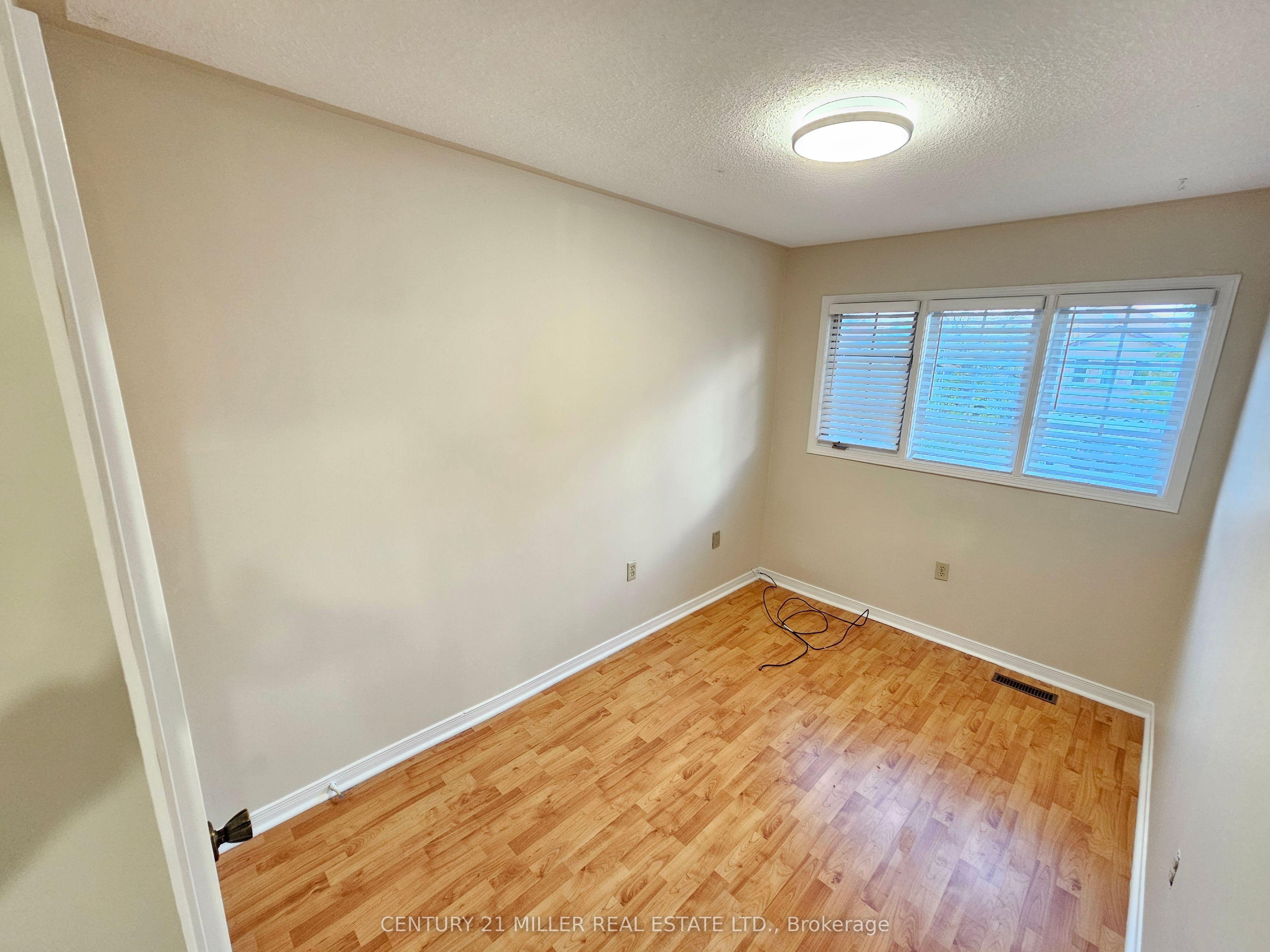 133 Creditstone Road Property Photo 16