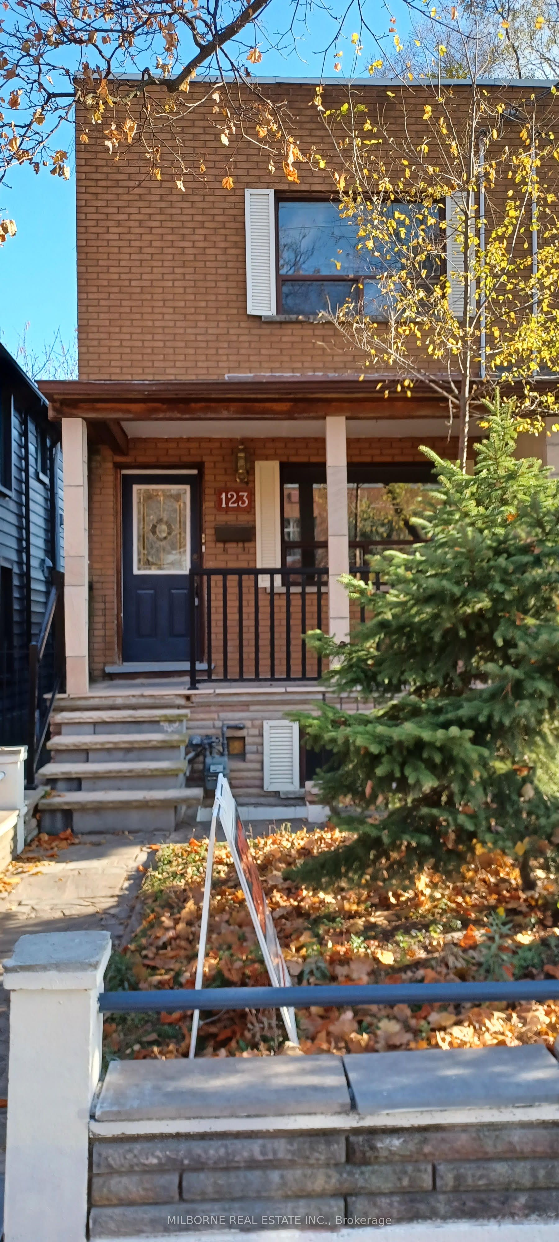 123 Perth Avenue Property Photo 1