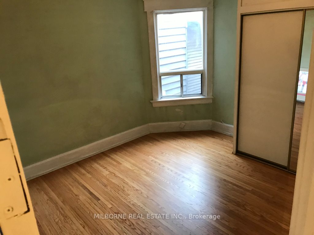 123 Perth Avenue Property Photo 22