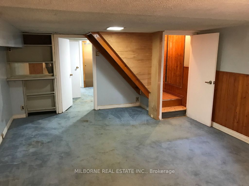 123 Perth Avenue Property Photo 41