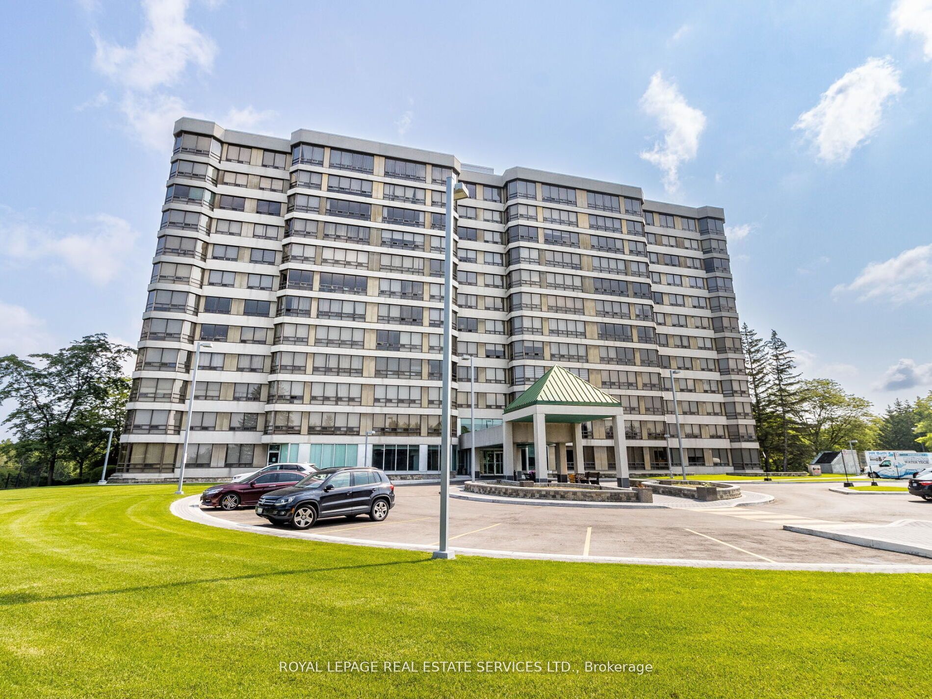 #1002 - 320 Mill Street Property Photo 1
