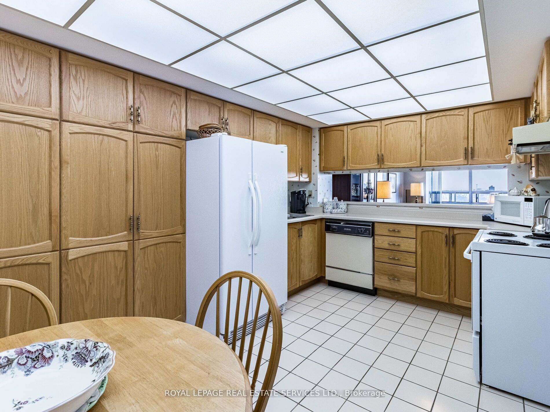 #1002 - 320 Mill Street Property Photo 15