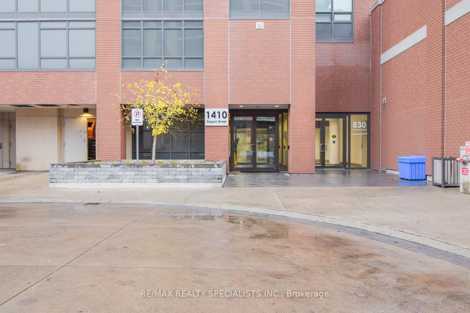 #908 - 1410 Dupont Street Property Photo 3