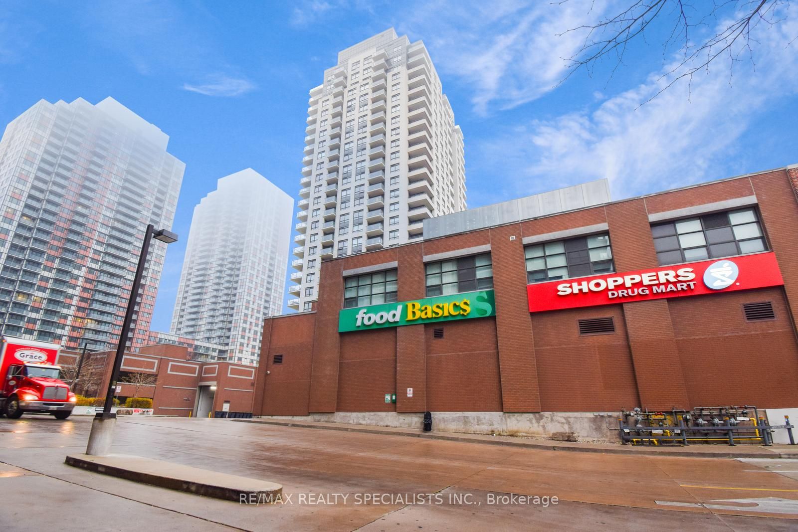 #908 - 1410 Dupont Street Property Photo 26