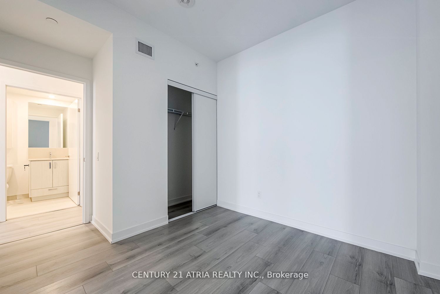 #224 - 1787 St Clair Avenue Property Photo 14