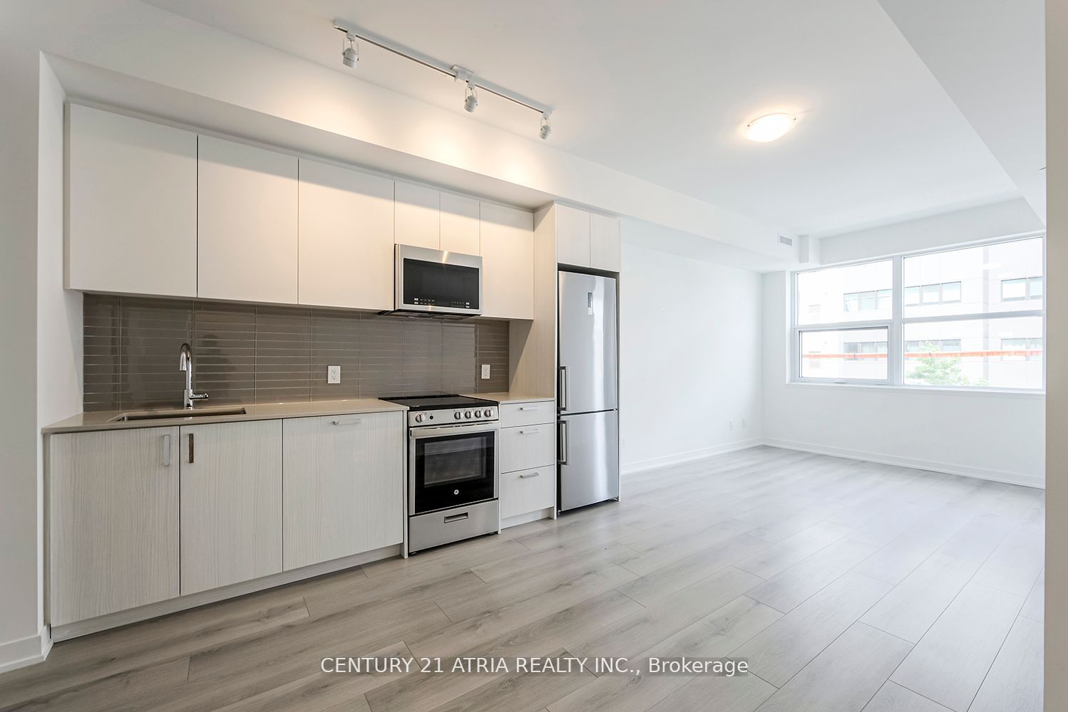 #224 - 1787 St Clair Avenue Property Photo 19