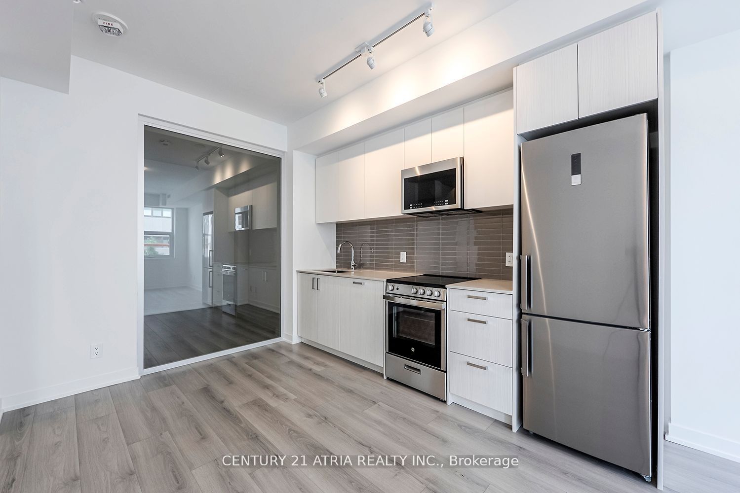 #224 - 1787 St Clair Avenue Property Photo 20