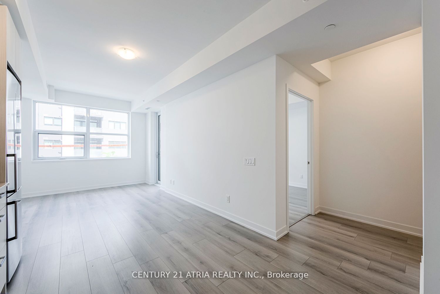 #224 - 1787 St Clair Avenue Property Photo 21