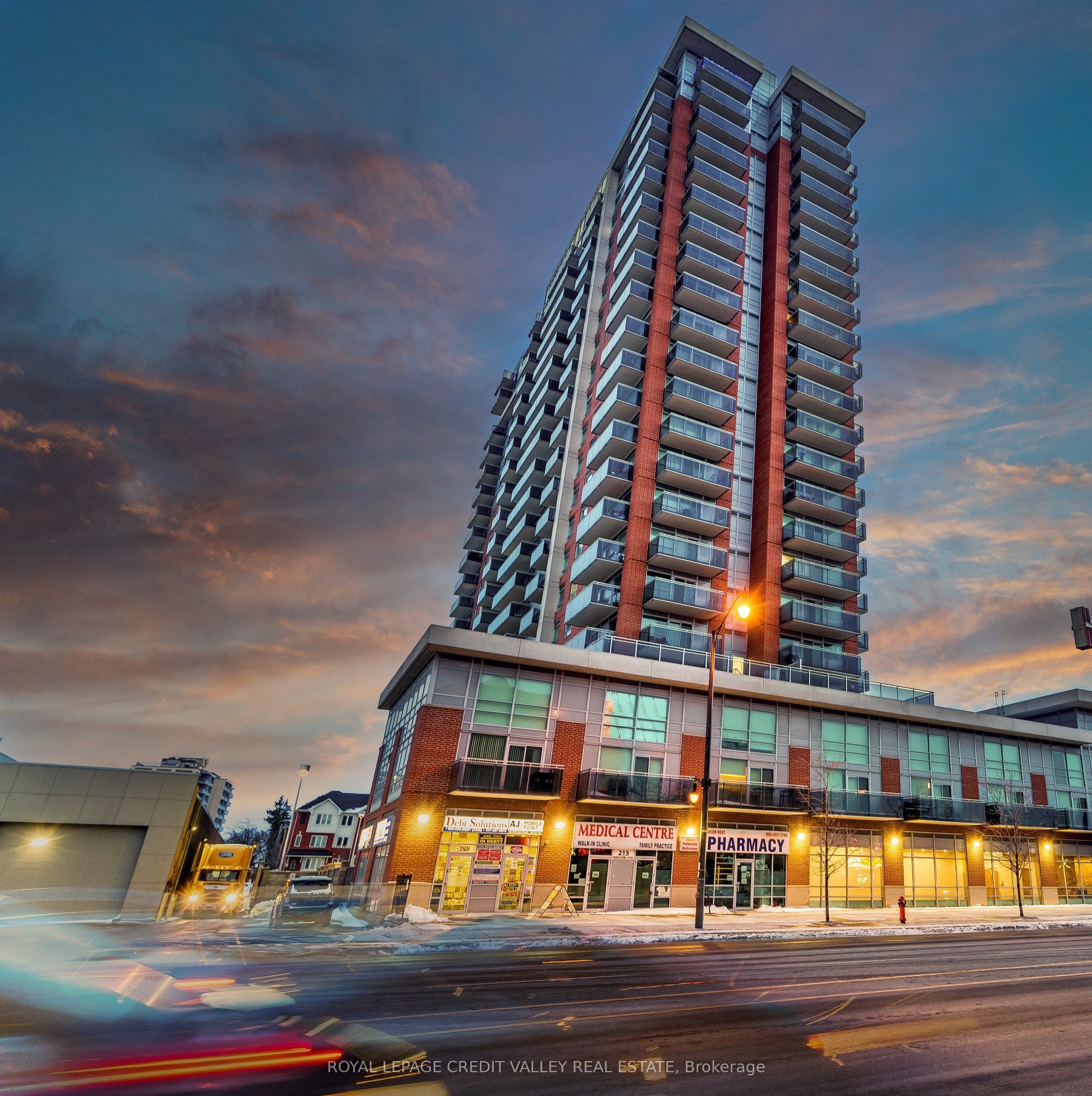 #217 - 215 Queen Street Property Photo 2
