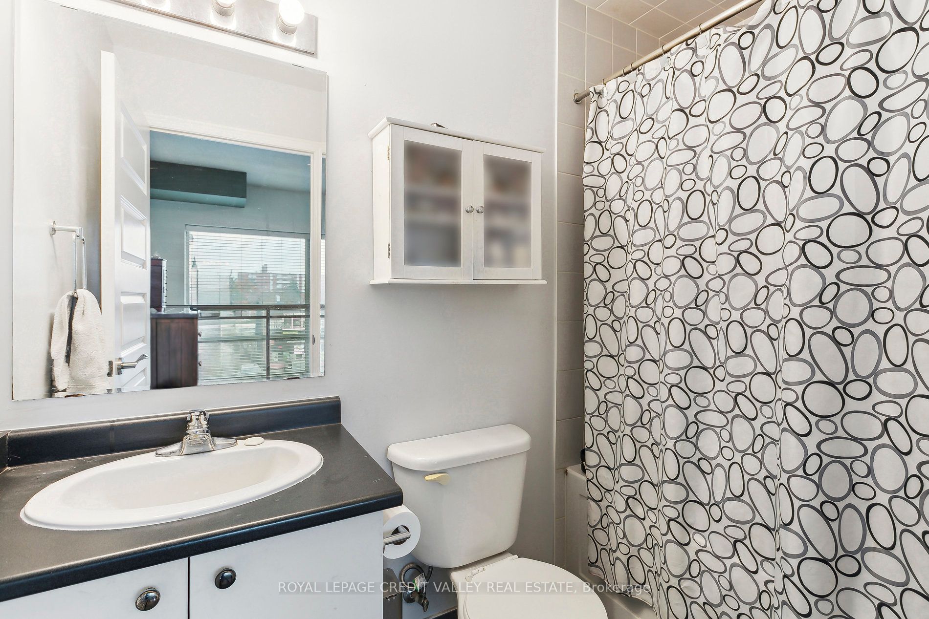 #217 - 215 Queen Street Property Photo 20