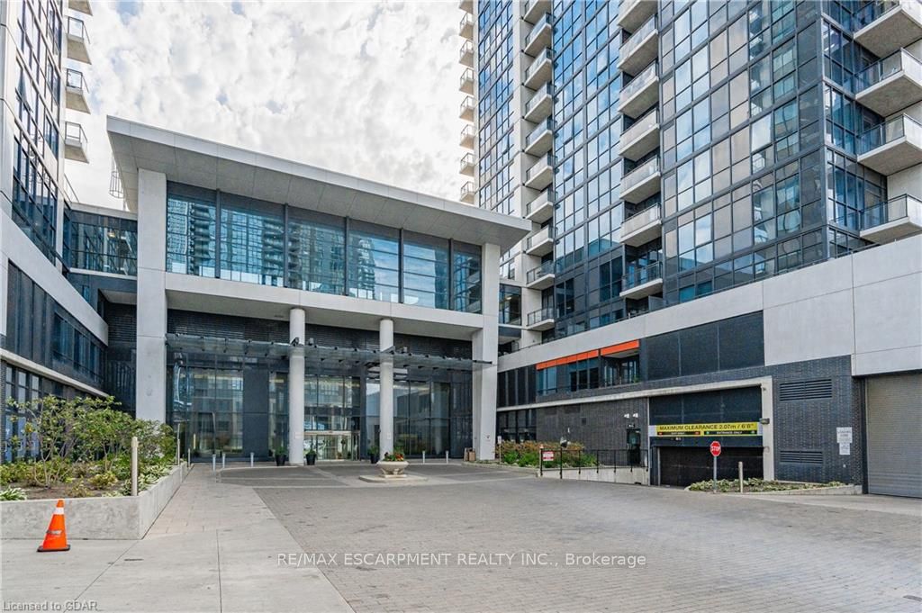 #2307 - 75 Eglinton Avenue Property Photo 2