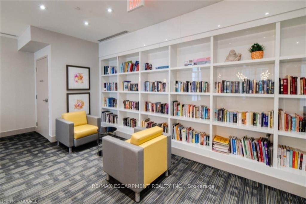 #2307 - 75 Eglinton Avenue Property Photo 20