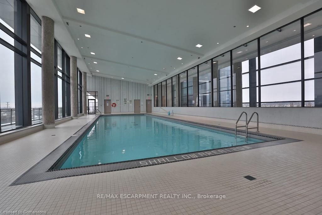 #2307 - 75 Eglinton Avenue Property Photo 24