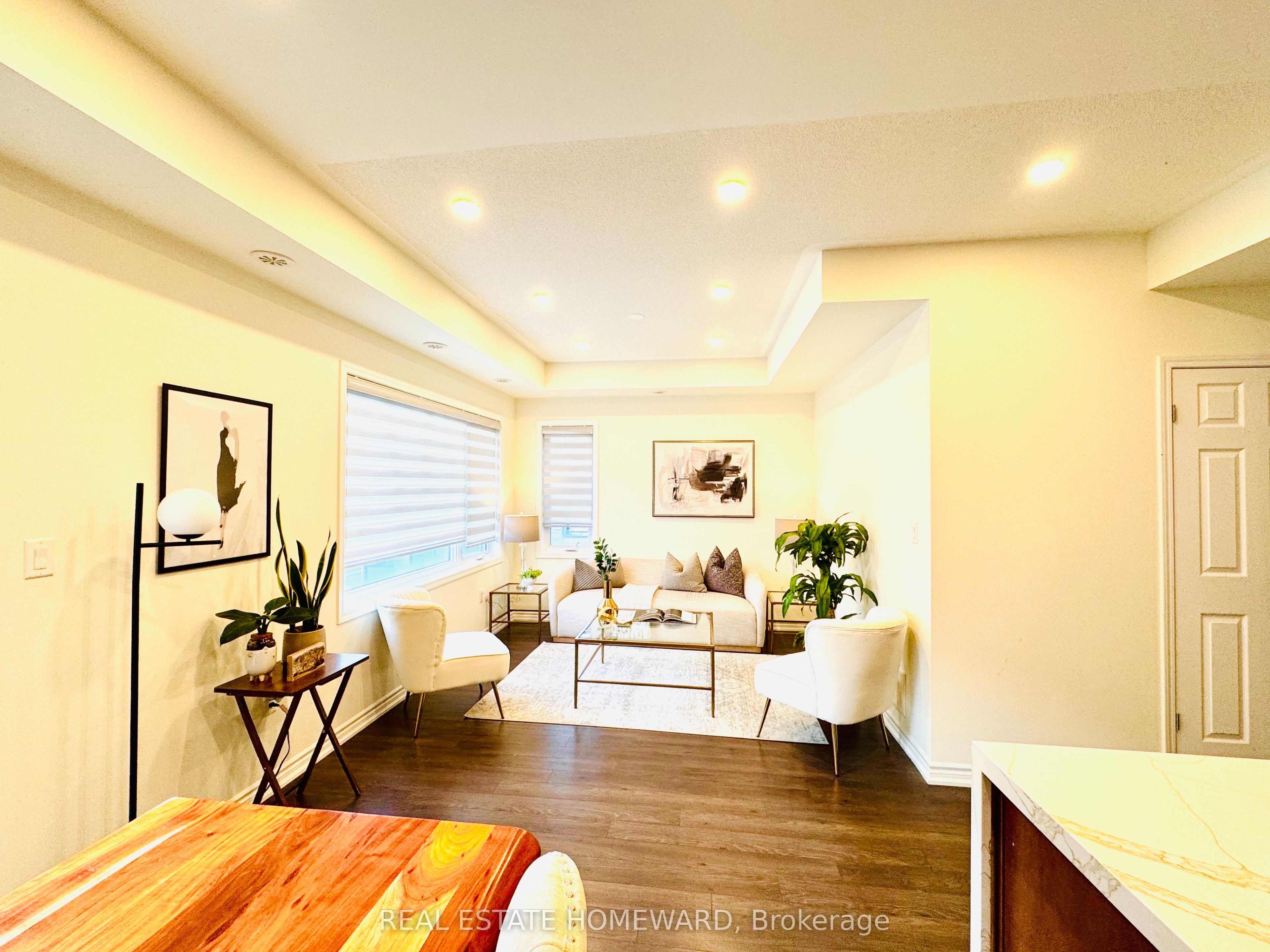 #9 - 220 Lagerfeld Drive Property Photo 4