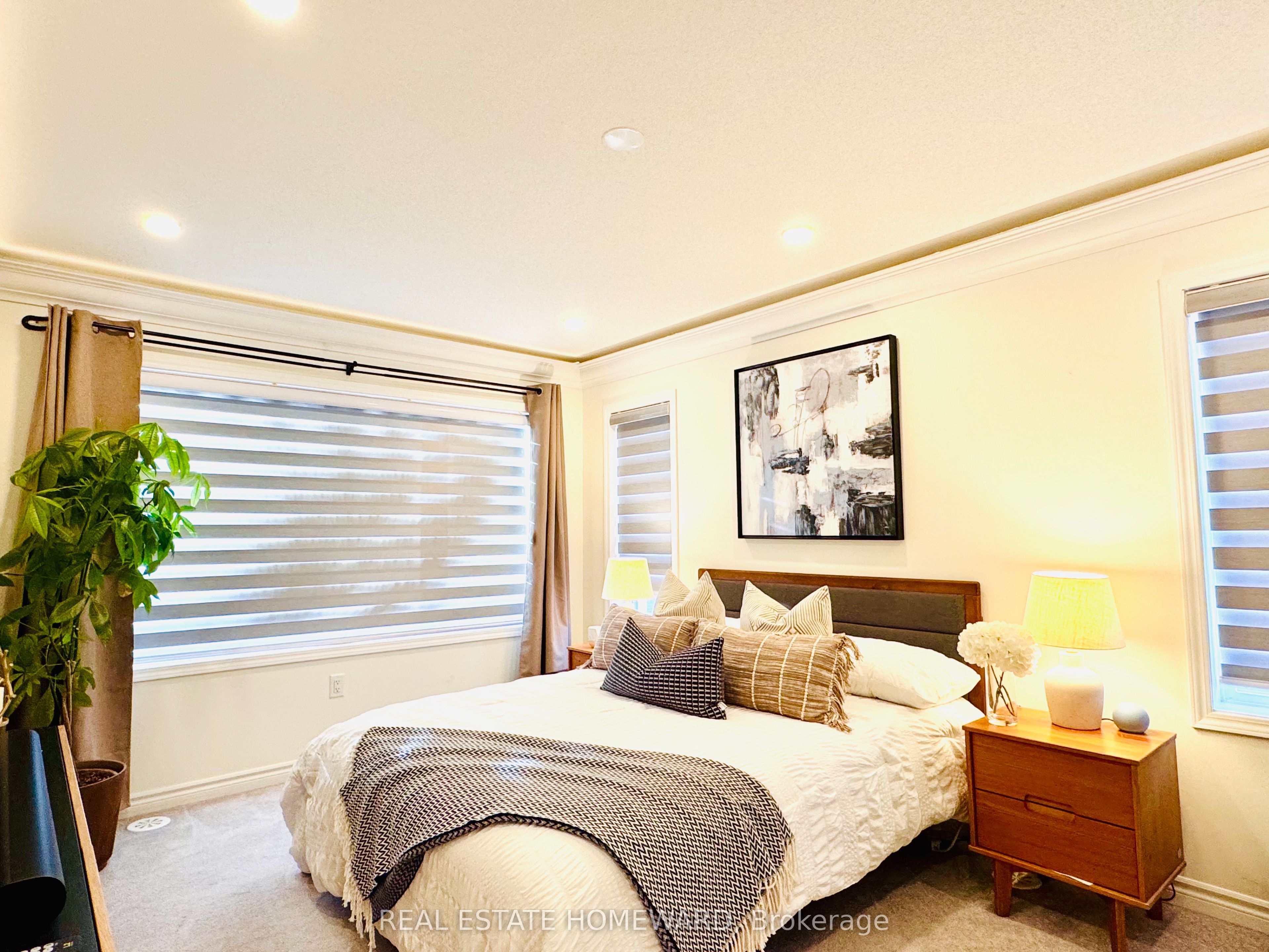 #9 - 220 Lagerfeld Drive Property Photo 38