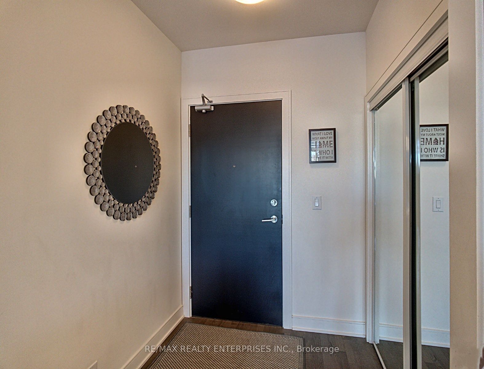 #gr25 - 1575 Lakeshore Road Property Photo 15