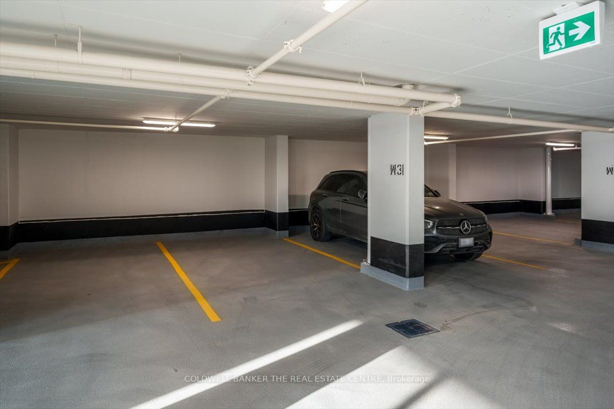 #3801 - 1928 Lakeshore Boulevard Property Photo 25