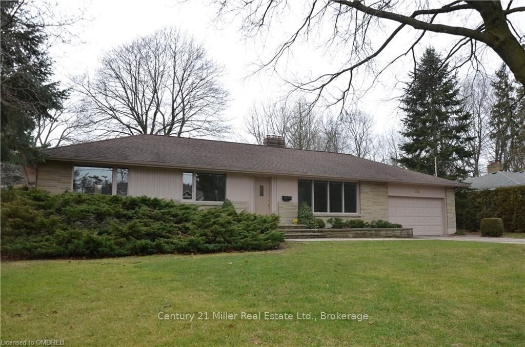 124 Caulder Drive Property Photo 1