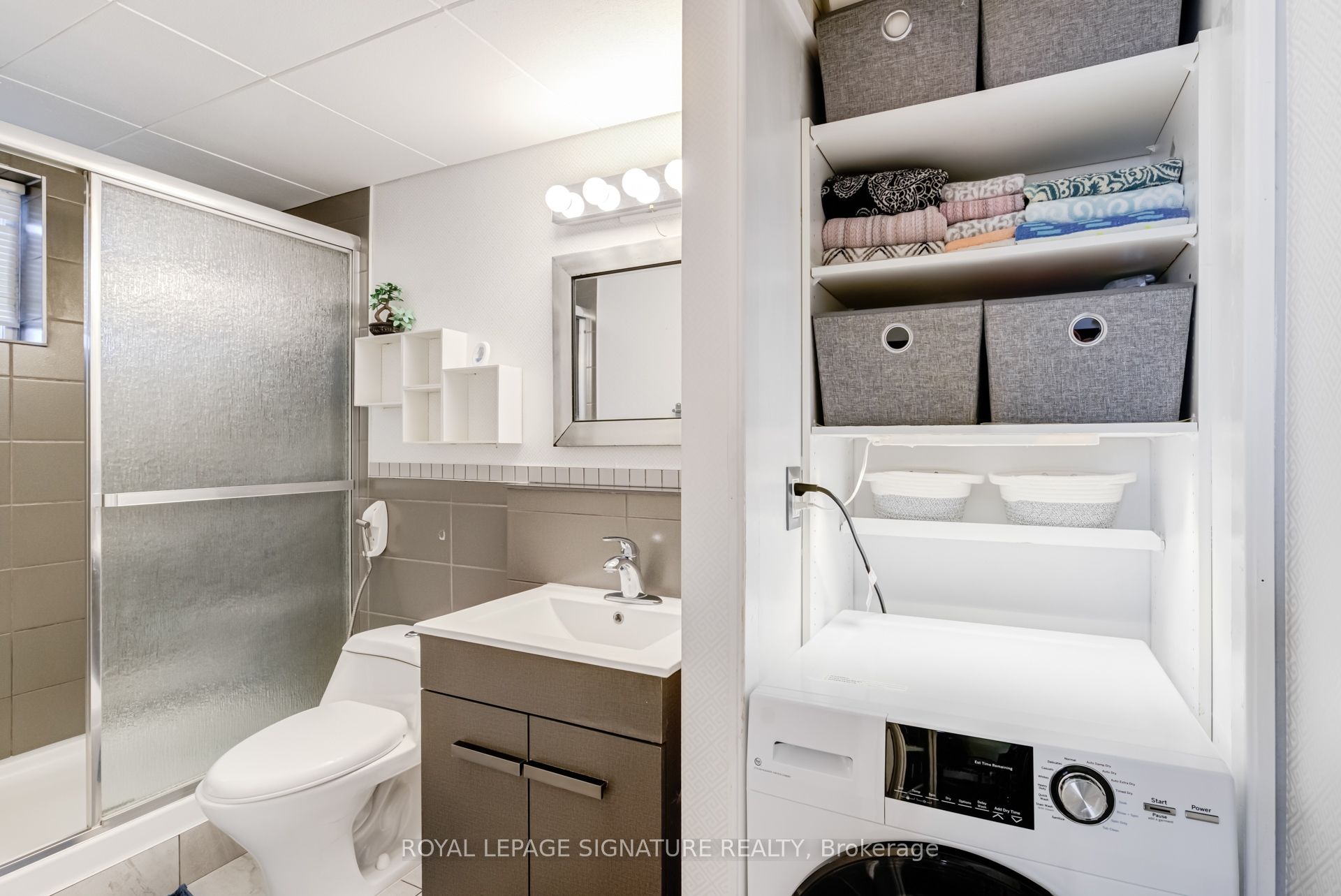 #1007 - 3390 Weston Road Property Photo 34