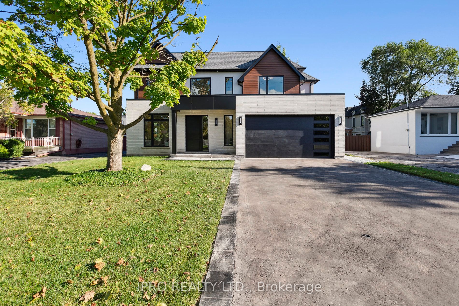 2082 Bridge Road Property Photo