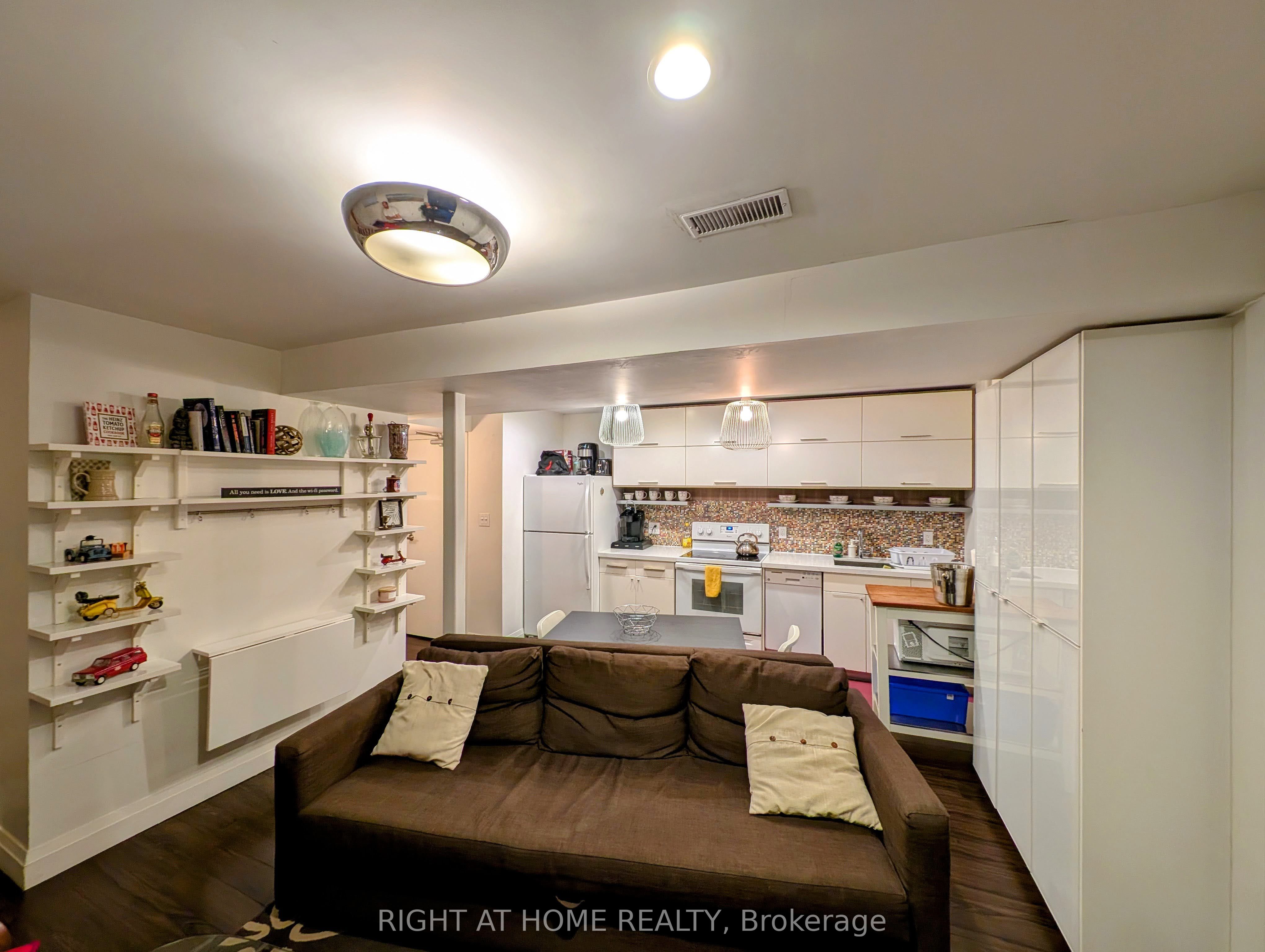 #b - 297 Keele Street Property Photo 1