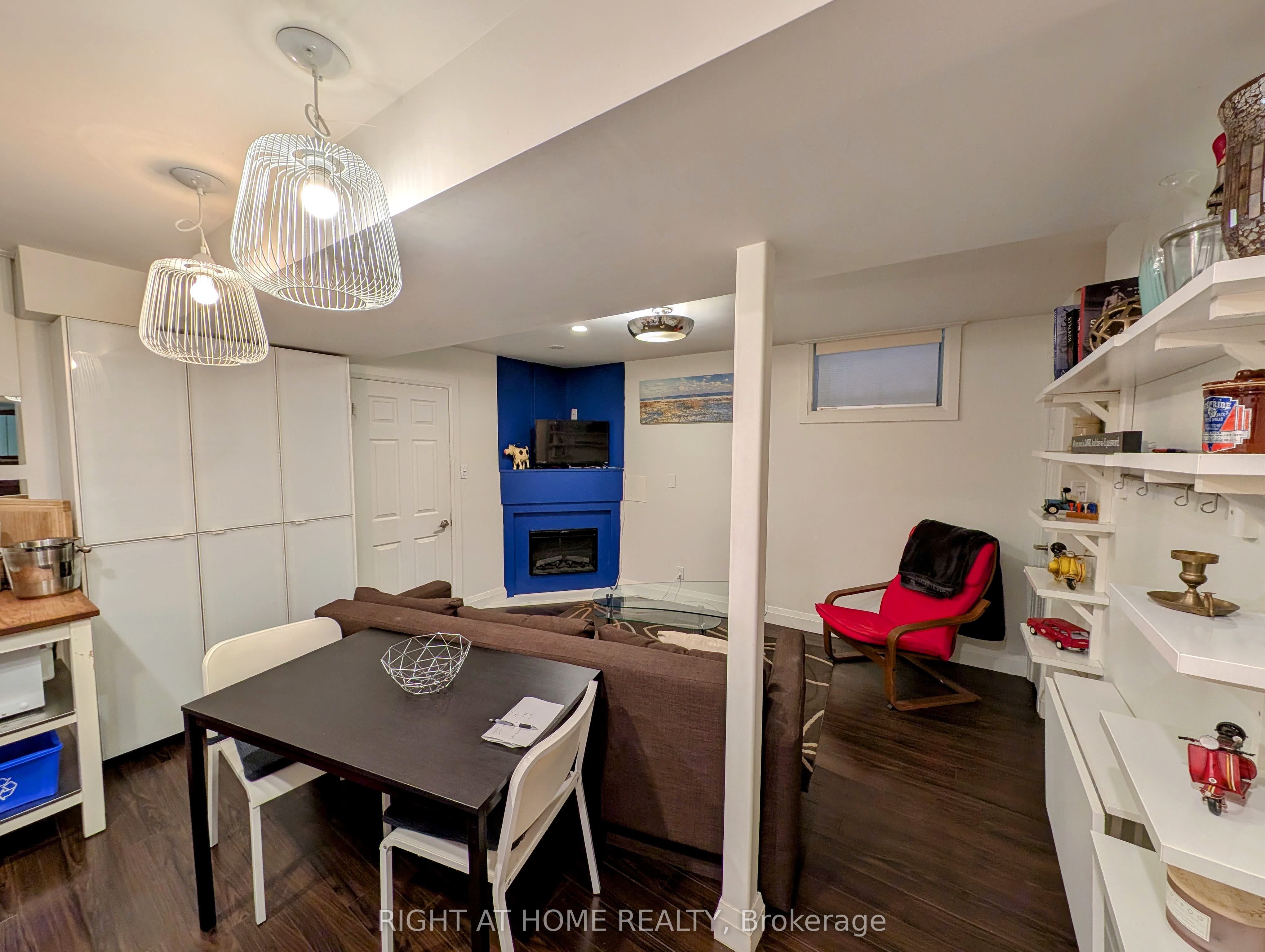 #b - 297 Keele Street Property Photo 5