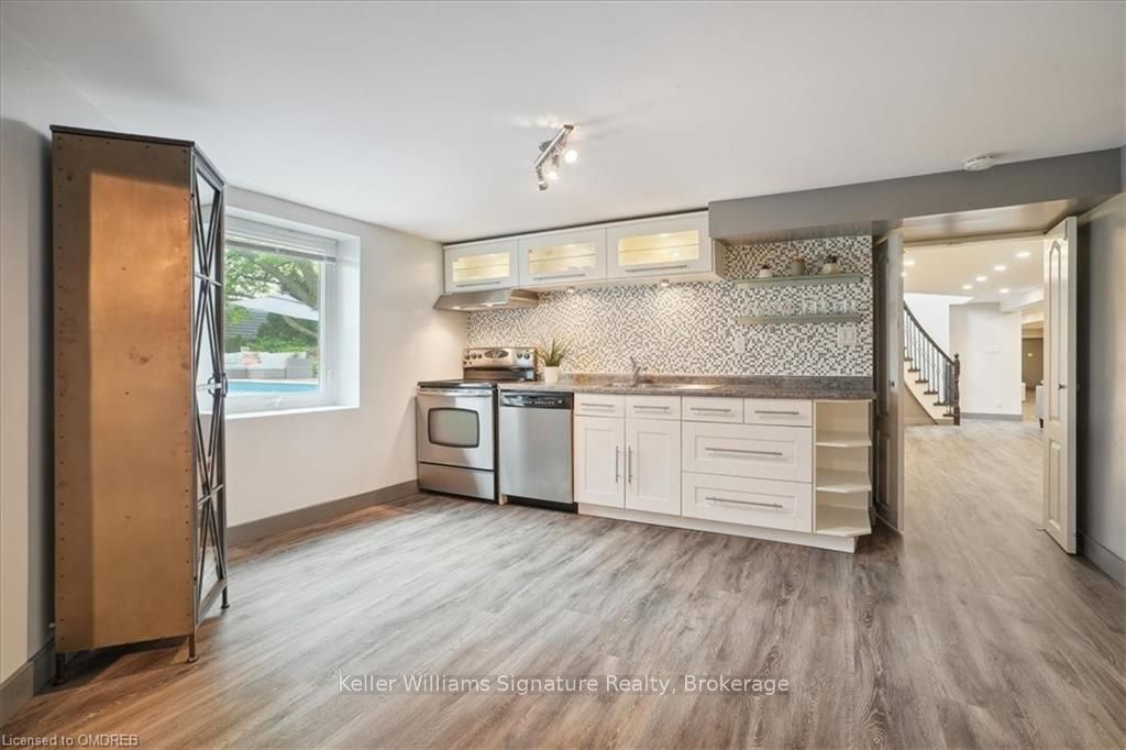 20 Craven Avenue Property Photo 33
