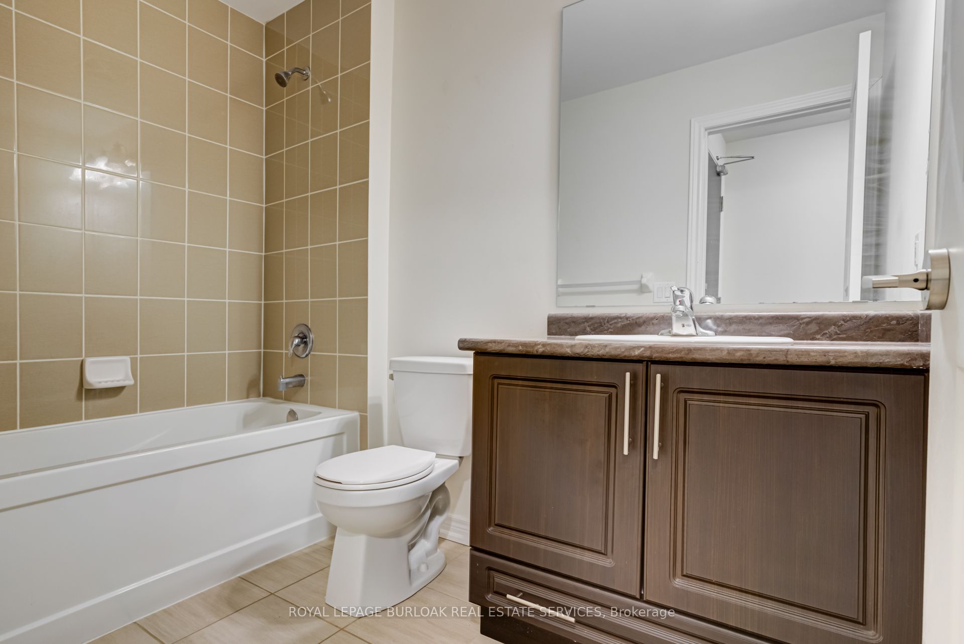 #206 - 2393 Bronte Road Property Photo 14