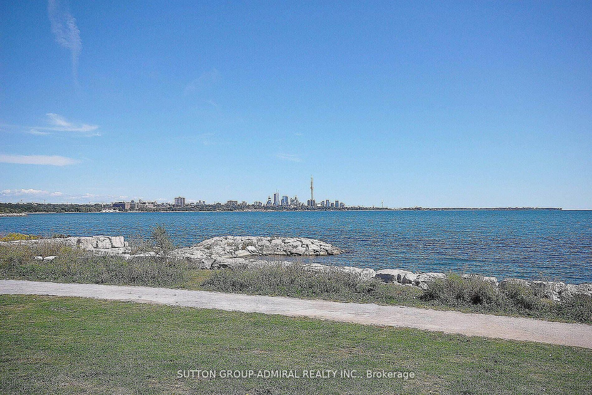 #th104 - 70 Annie Craig Drive Property Photo 39
