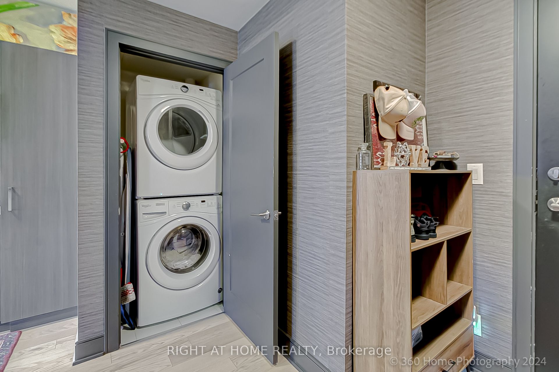 #227 - 1575 Lakeshore Road Property Photo 15