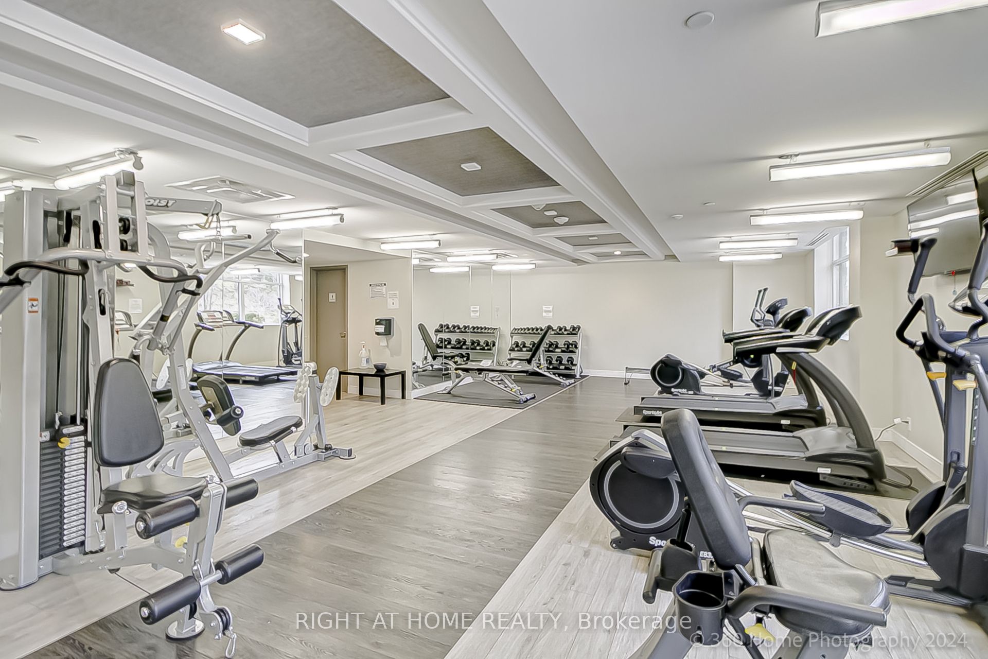 #227 - 1575 Lakeshore Road Property Photo 48