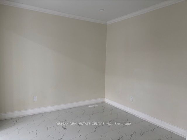 157 Ecclestone Drive Property Photo 1