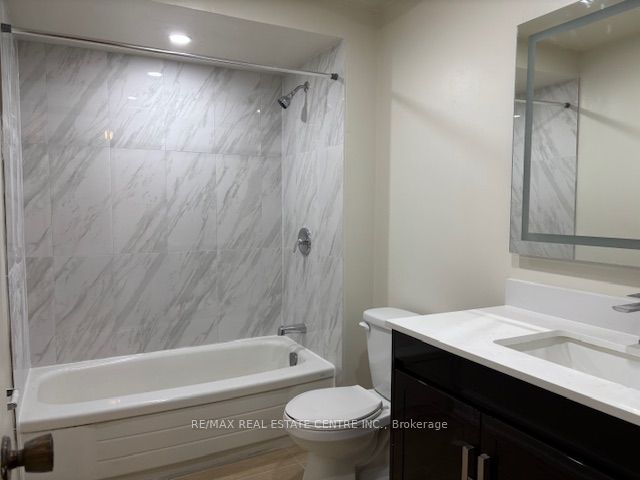 157 Ecclestone Drive Property Photo 7