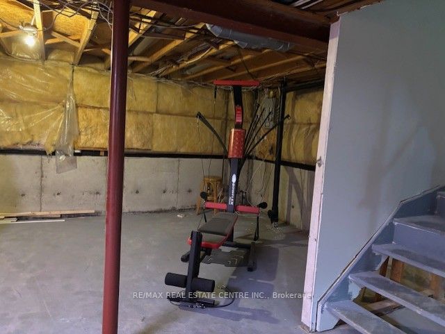 157 Ecclestone Drive Property Photo 10